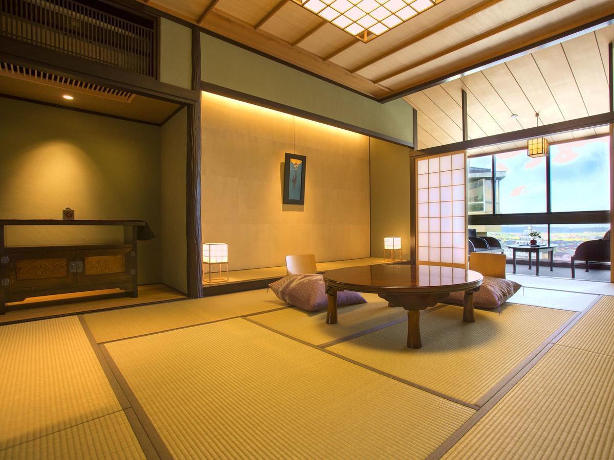 Yamashiro Onsen Midori No Yado Bansyoukaku Hotel Kaga  Kültér fotó