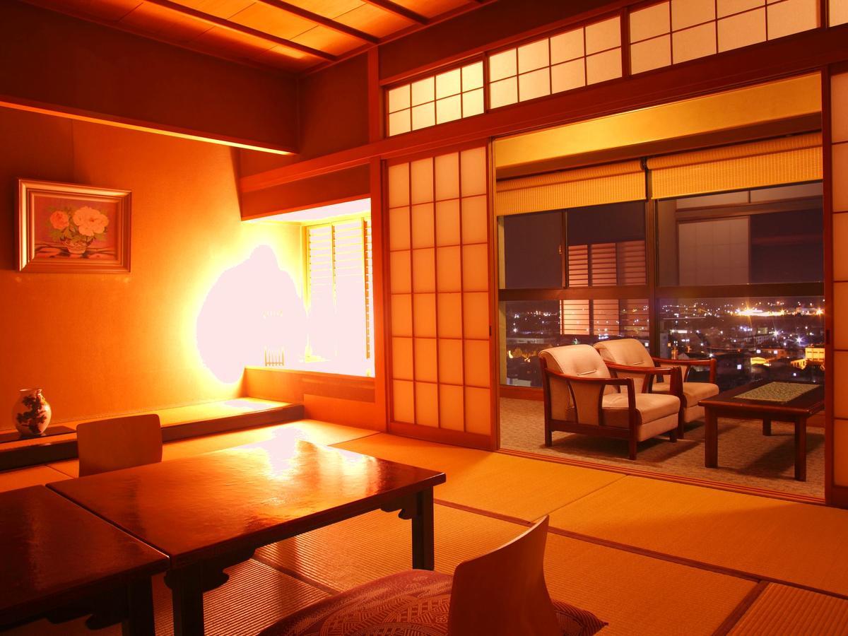 Yamashiro Onsen Midori No Yado Bansyoukaku Hotel Kaga  Kültér fotó